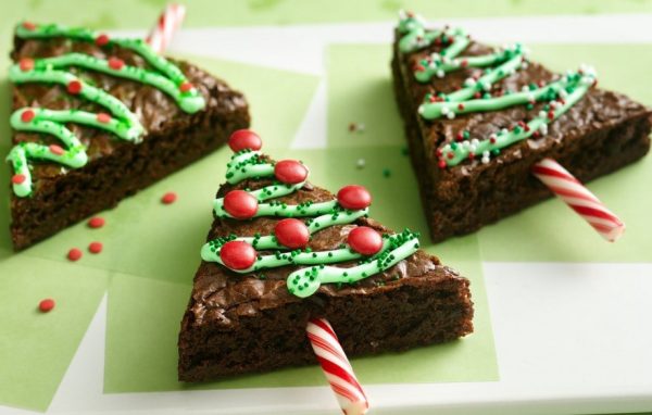 postres-y-dulces-para-las-fiestas-de-navidad-brownies-de-navidad