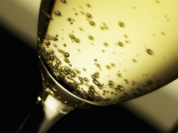 vinos-espumantes-y-champagne-2015-como-se-realiza-el-champagne