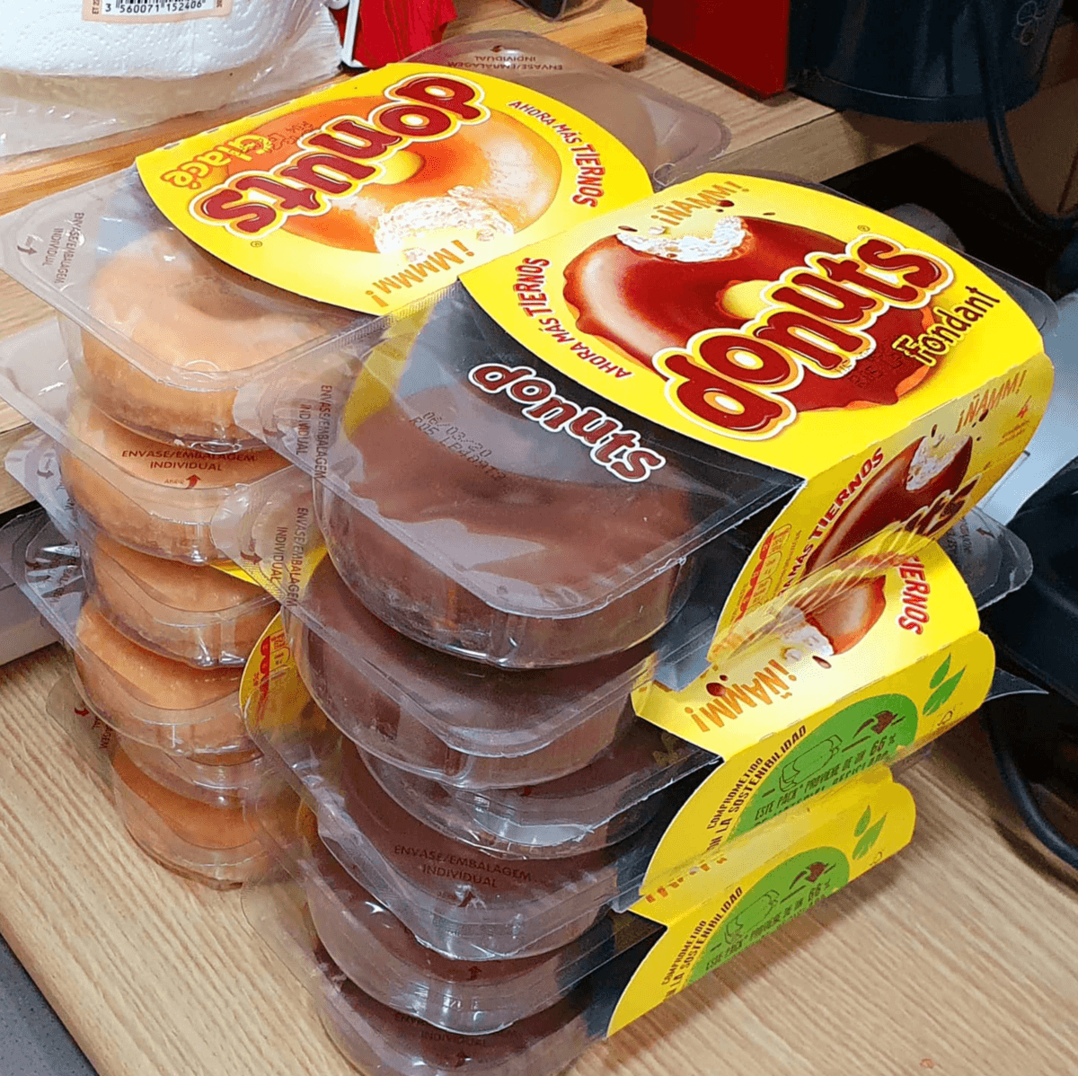 Locura en un supermercado... ¡3x2 en más de 4.000 productos! - Donuts