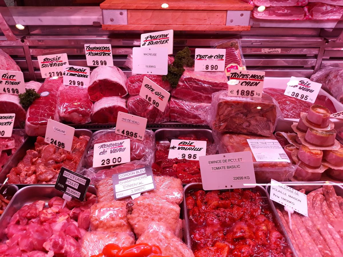 La OCU revela cuál es el peor supermercado para comprar carne