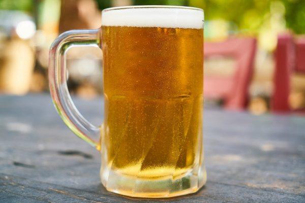 El truco del verano: cerveza fría en 10 minutos - Portada