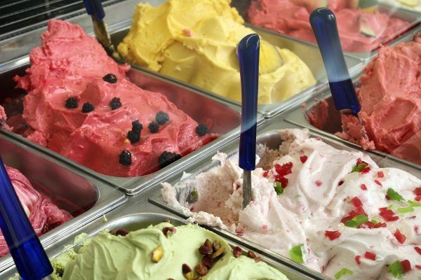 La OCU dicta sentencia: Estos son los helados más saludables para el verano - Portada