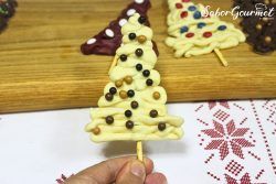 Piruletas de Navidad – Piruletas de chocolate para regalar o hacer con niños