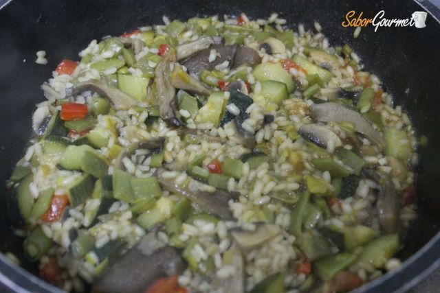 arroz con setas y verduras