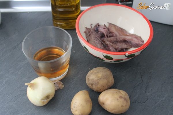 calamares-con-patatas-ingredientes