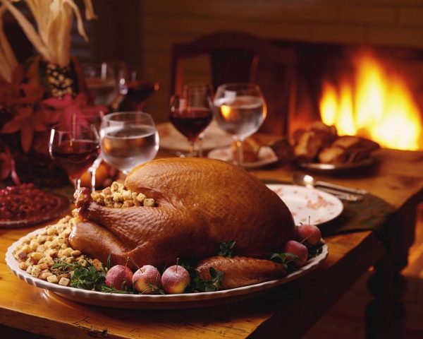 como-preparar-una-buena-cena-de-accion-de-gracias-thanksgiving-day-el-pavo-de-acción-de-gracias