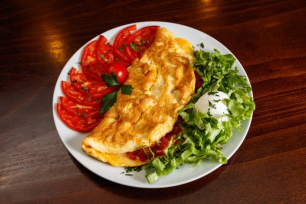 Las mejores recetas de desayunos fitness para perder grasa Tortilla jamón queso y tomate 