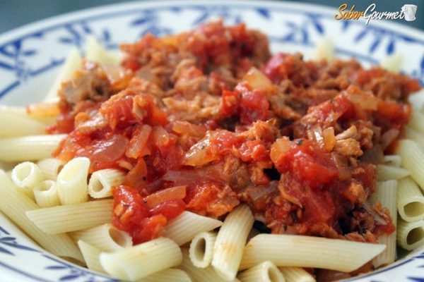 pasta-con-salsa-atun