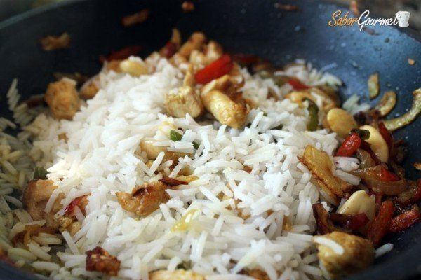 pollo-al-curry-con-arroz-basmati