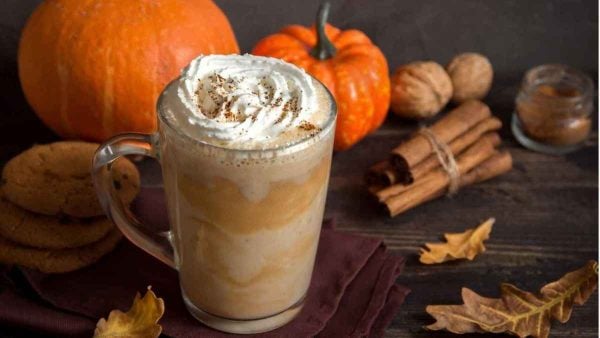 Pumpkin spice latte de Starbucks casa 