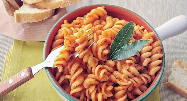 Recetas de pasta vegana Fusilli con tempeh 