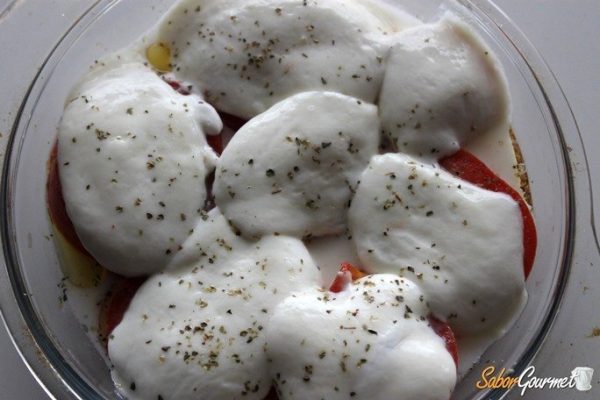 tomates-mozzarella-al-horno-preparacion